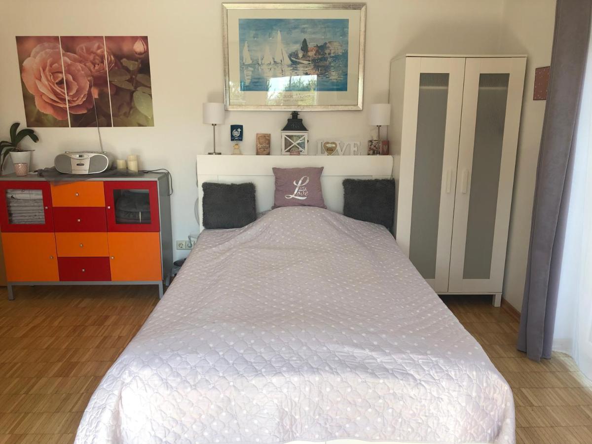 Feriendomizil Burg Apartment โอเวอราธ ภายนอก รูปภาพ